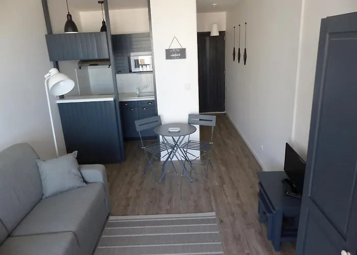 Face A La Plage Des Minimes Ponant 3 Appt 407